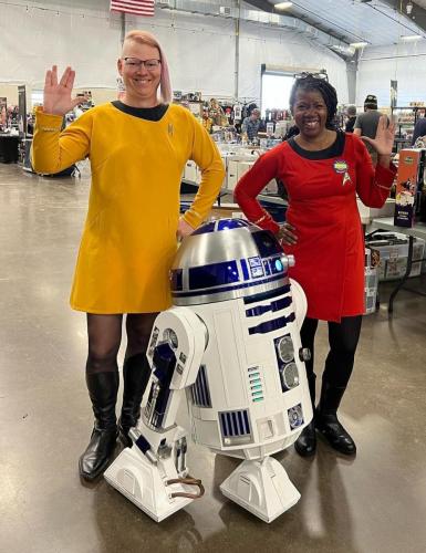 RETROMANIA in Aurora, CO 2023<br><br>Sarah and Allie in TOS uniforms with R2D2.